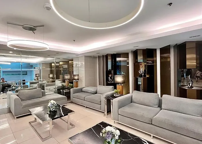 Bed & Breakfast Solace 71 - Grass Residences Manila
